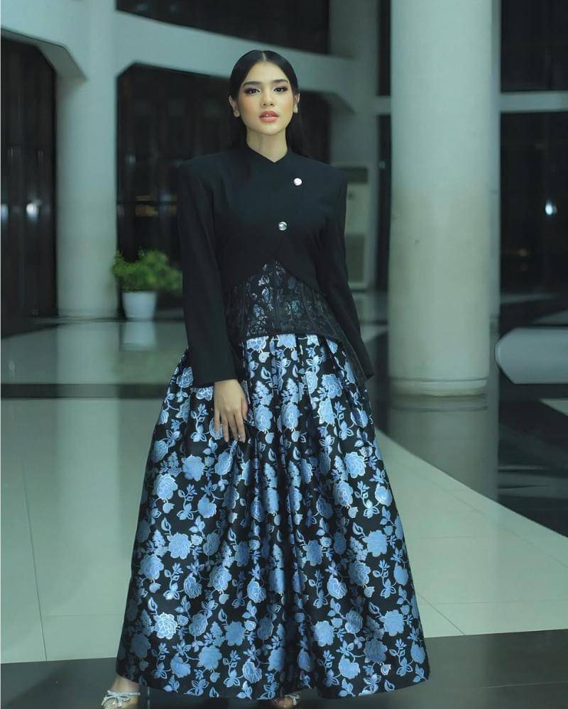 Instagram.com/davinaakaramoy